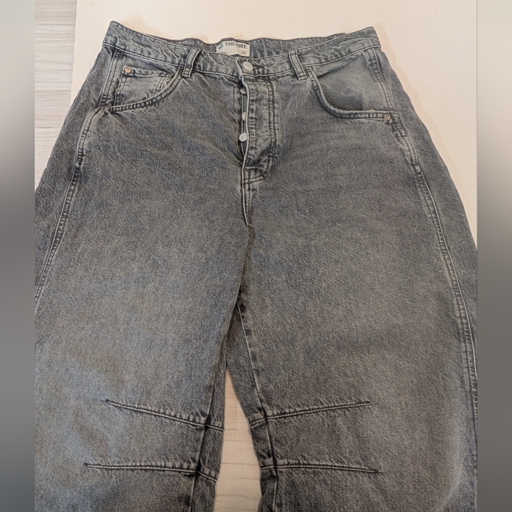 We The Free Gray Barrel Jeans